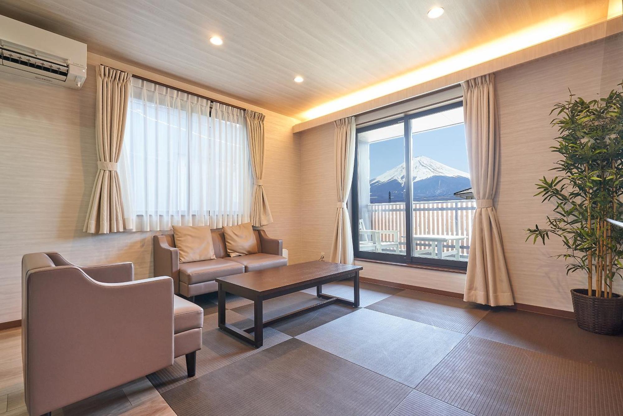 04 Resort Club -凛rin- Fujikawaguchiko Εξωτερικό φωτογραφία